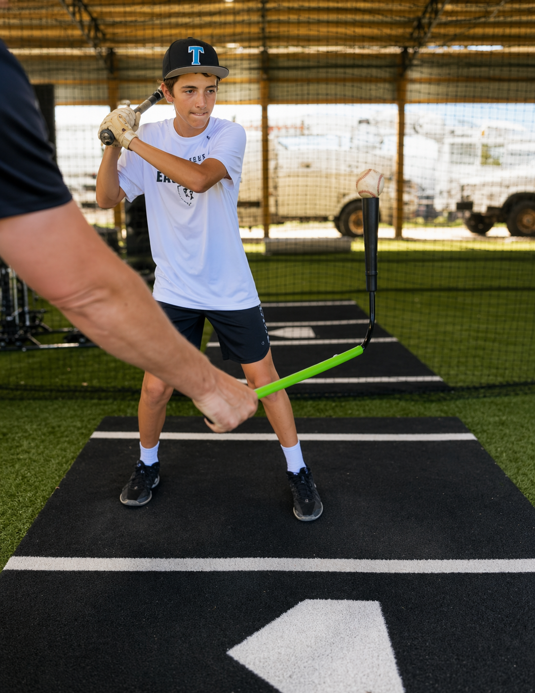 Handheld Flexible Batting Tee